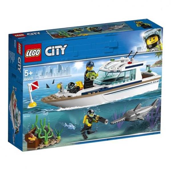 LEGO YATE DE BUCEO